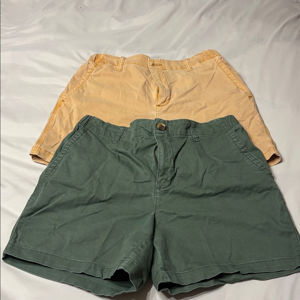 Old Navy Green and Mustard Yellow Women’s Shorts Pack
